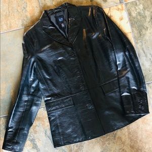 Gap black 100% leather jacket